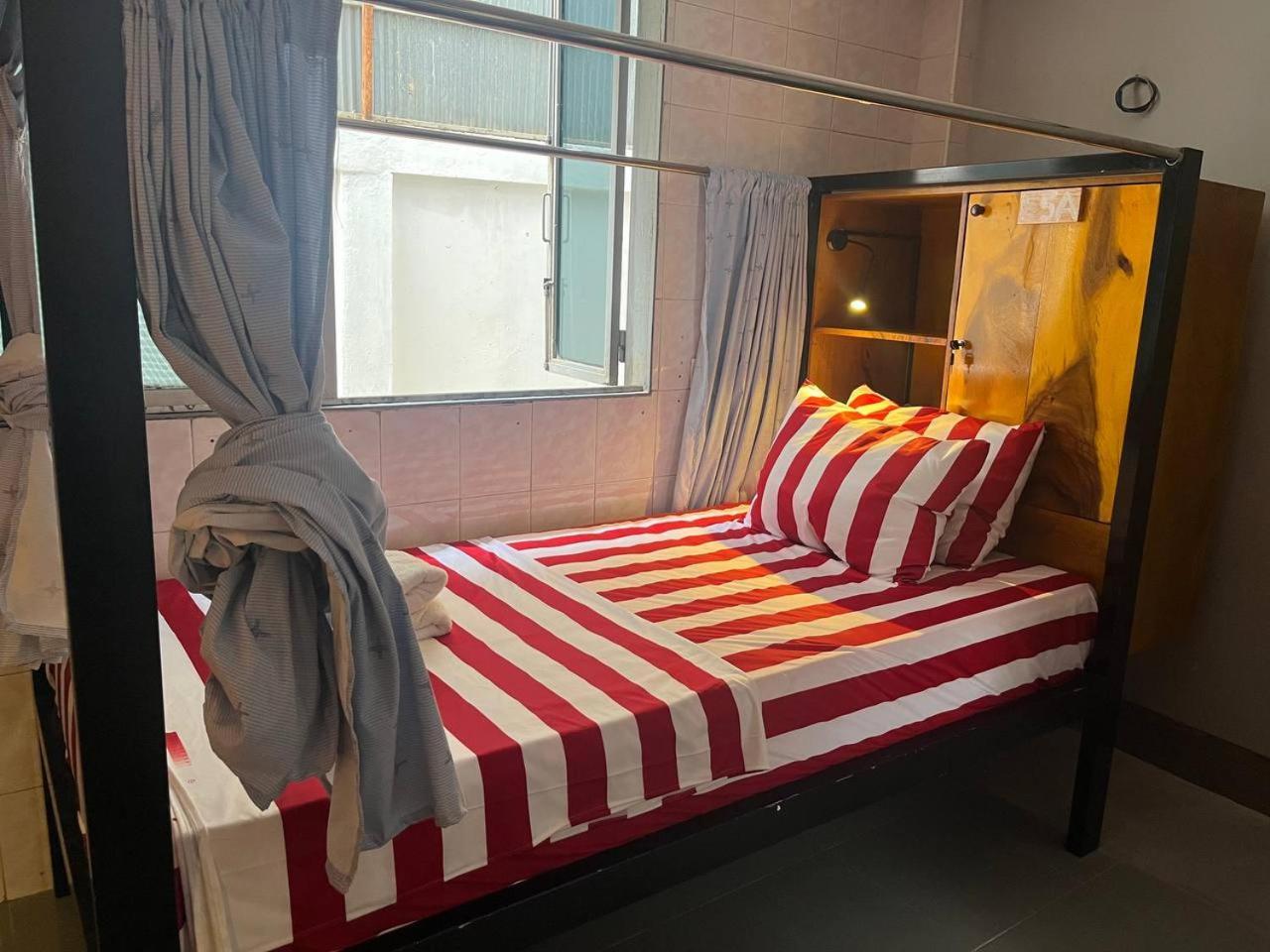 Por Chey Guesthouse バッタンバン エクステリア 写真