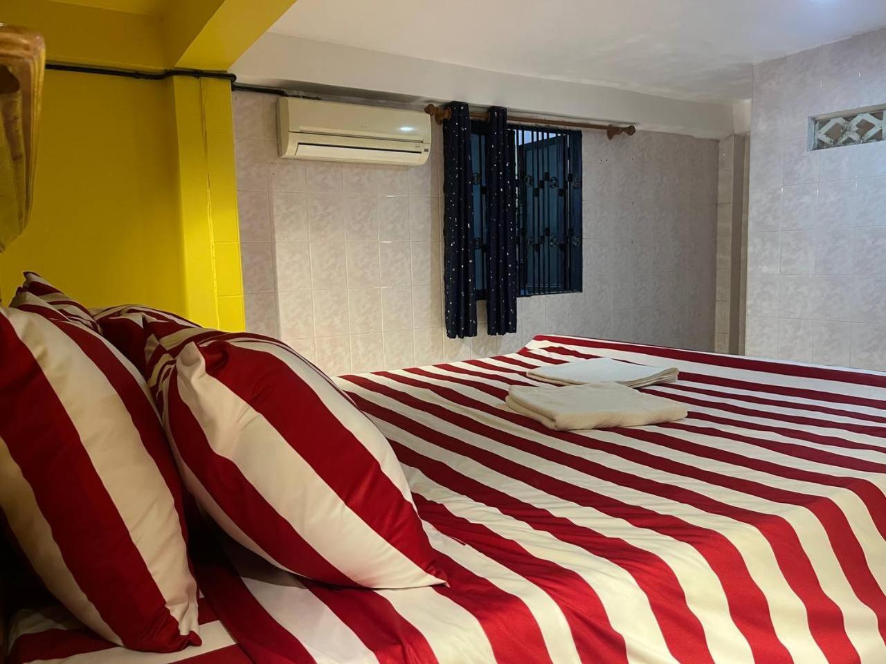 Por Chey Guesthouse バッタンバン エクステリア 写真
