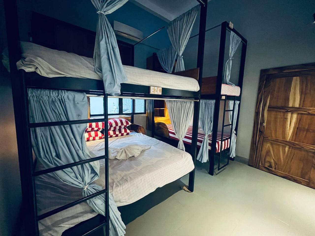 Por Chey Guesthouse バッタンバン エクステリア 写真