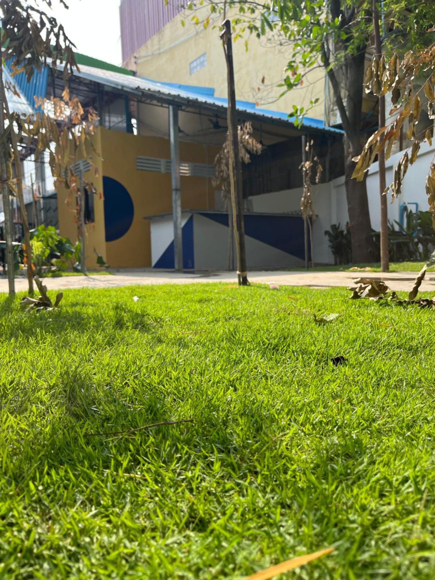 Por Chey Guesthouse バッタンバン エクステリア 写真